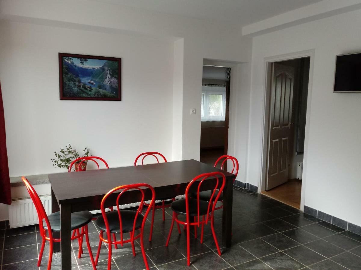 Napsugár Vendégház Újudvar Esterno foto