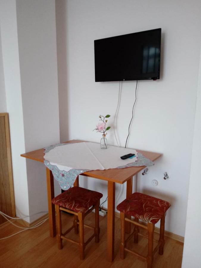 Napsugár Vendégház Újudvar Esterno foto